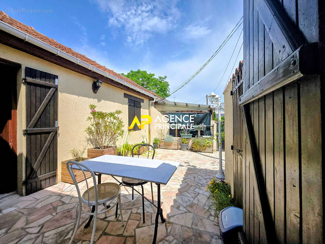 Maison de plain pied,  3 pièces, 2 chambres sur le marché des coteaux d'Argenteuil - photo 18