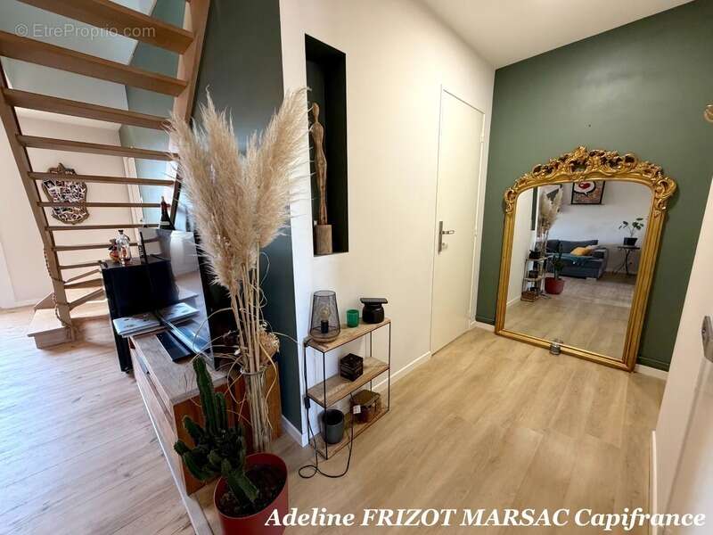 Appartement à LA TALAUDIERE