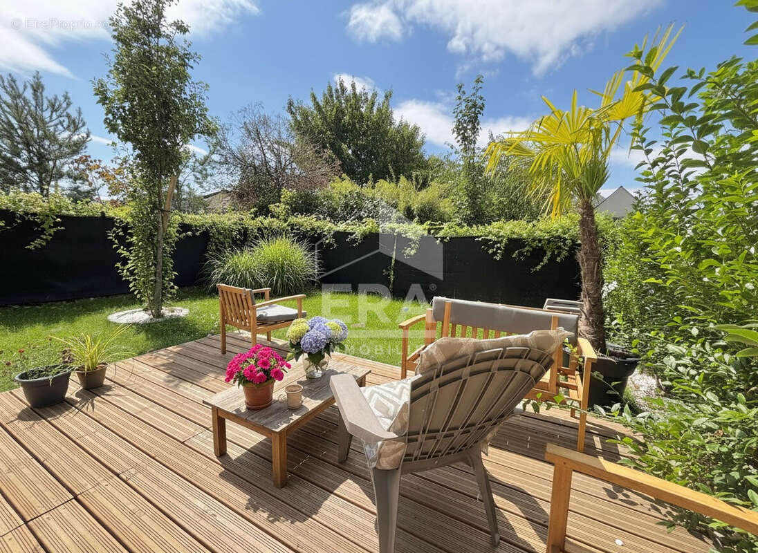 Maison à PONTAULT-COMBAULT