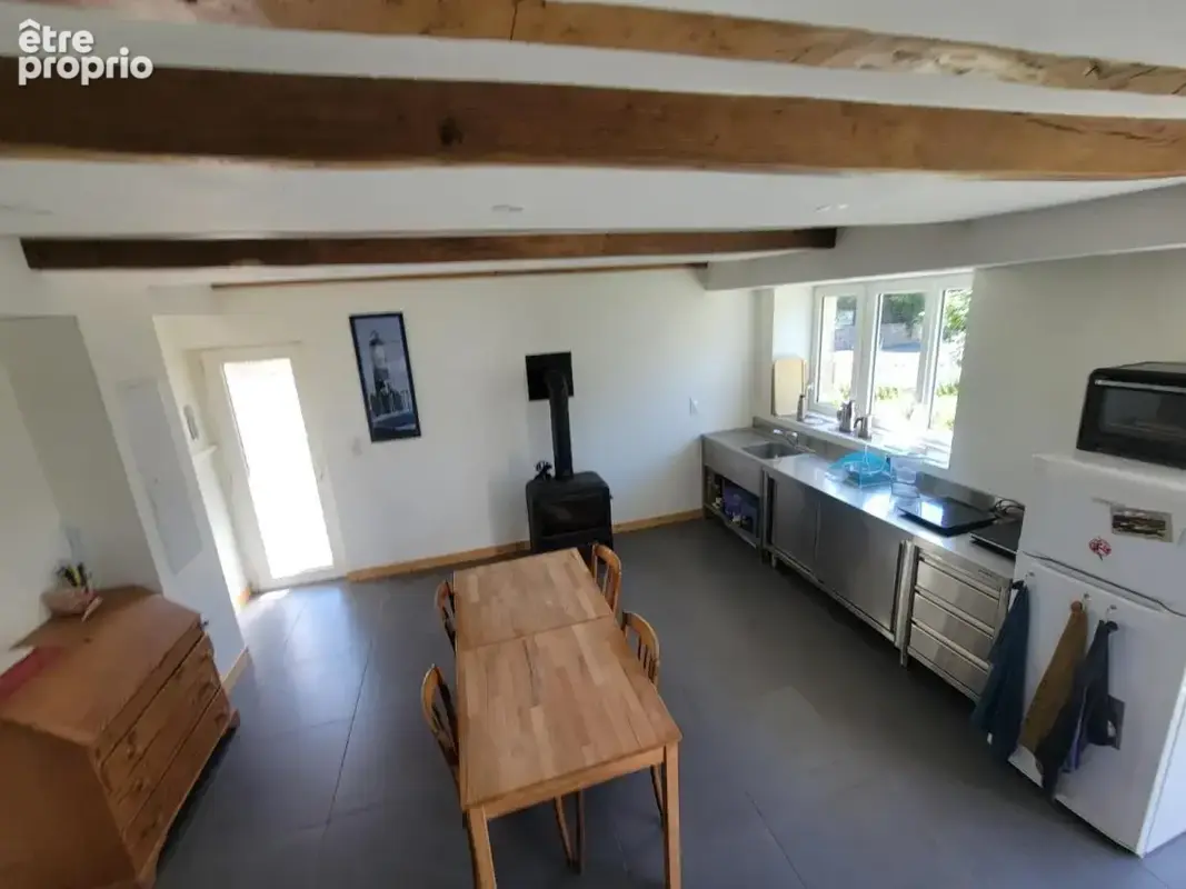 Maison 65 m² à Le Saint  - photo 5