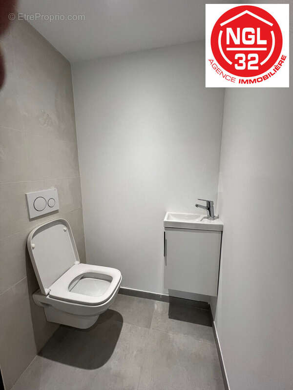 Maison à VILLY-LE-PELLOUX