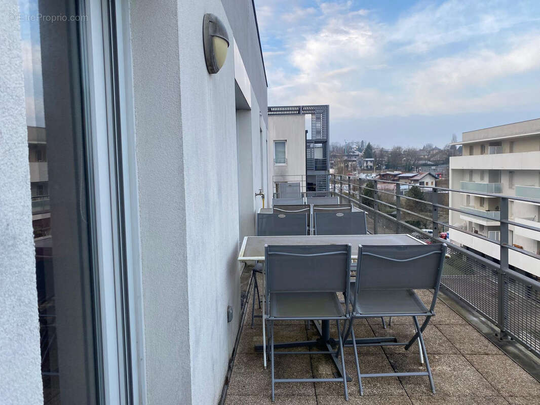 Appartement à QUINTAL