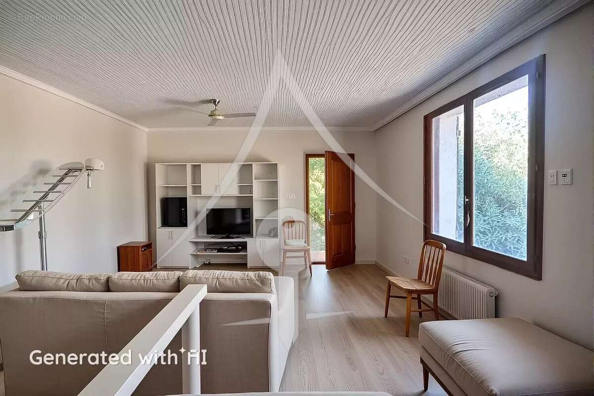 Maison à LAVERNOSE-LACASSE