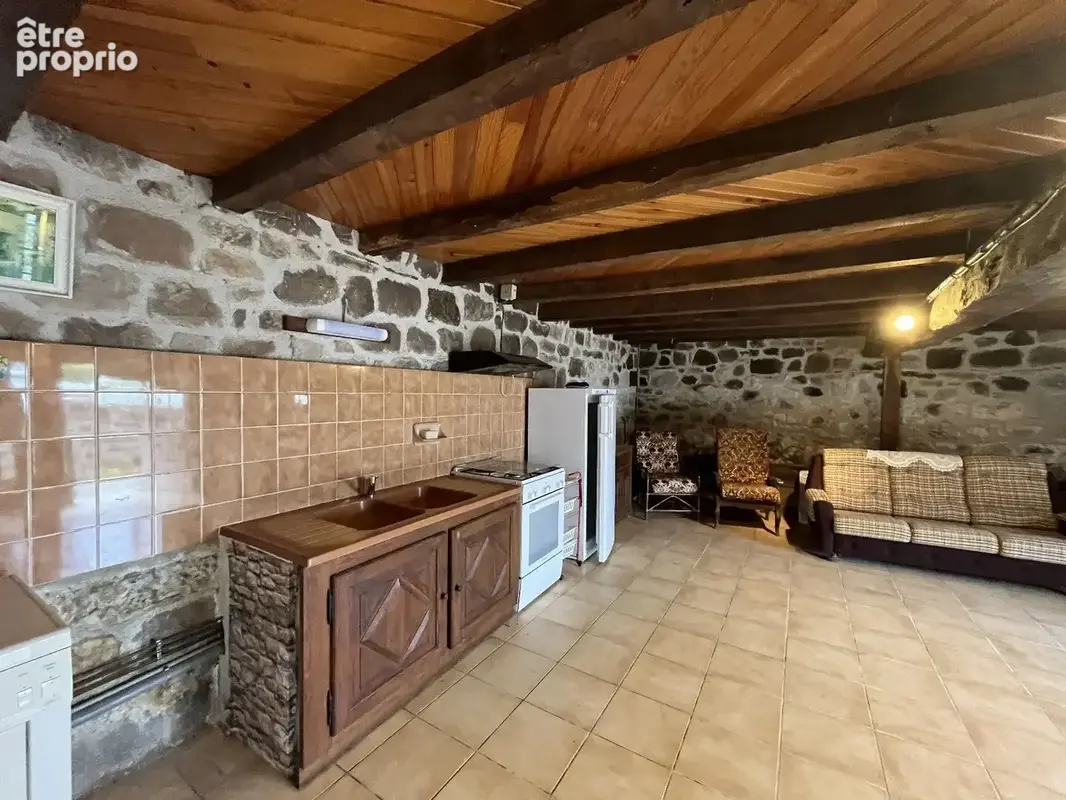 Corps de ferme avec souillière - EXCLUSIVITÉ - photo 8
