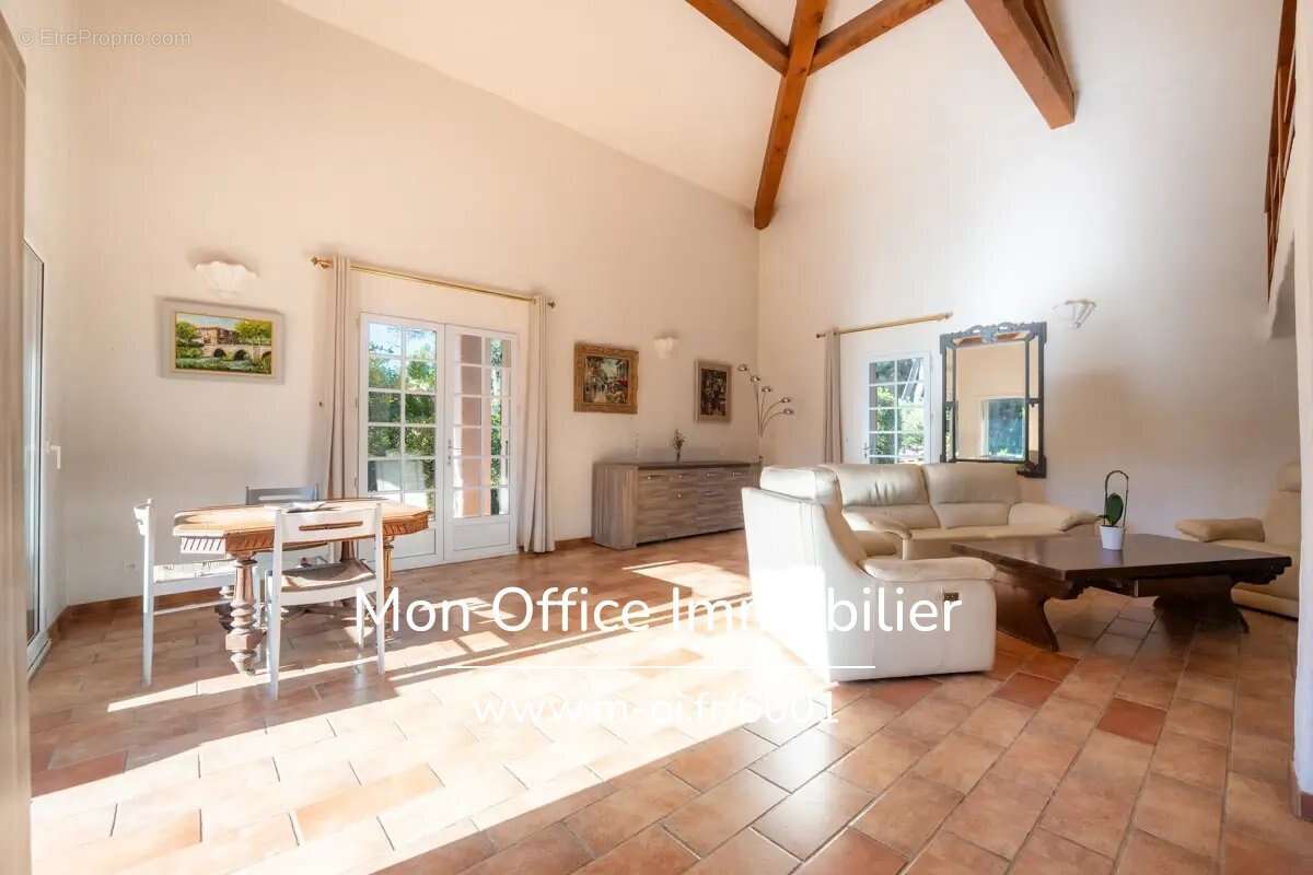 Maison à SAINT-MARC-JAUMEGARDE