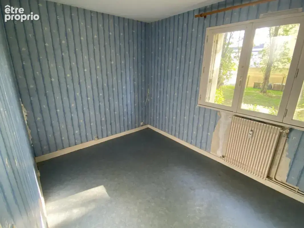 ANGERS PREDALI : Type 2 VIDE lumineux, cave, balcon, parking - photo 3