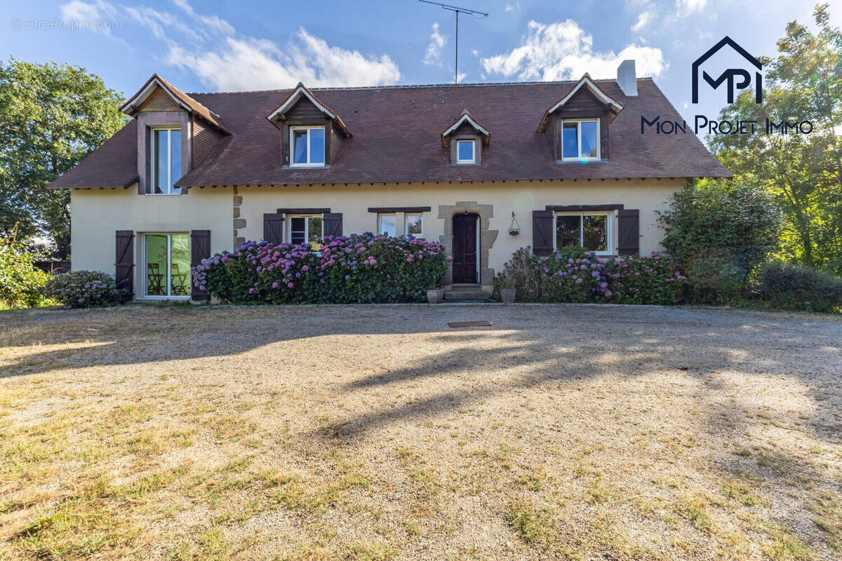 Maison à CHANGE