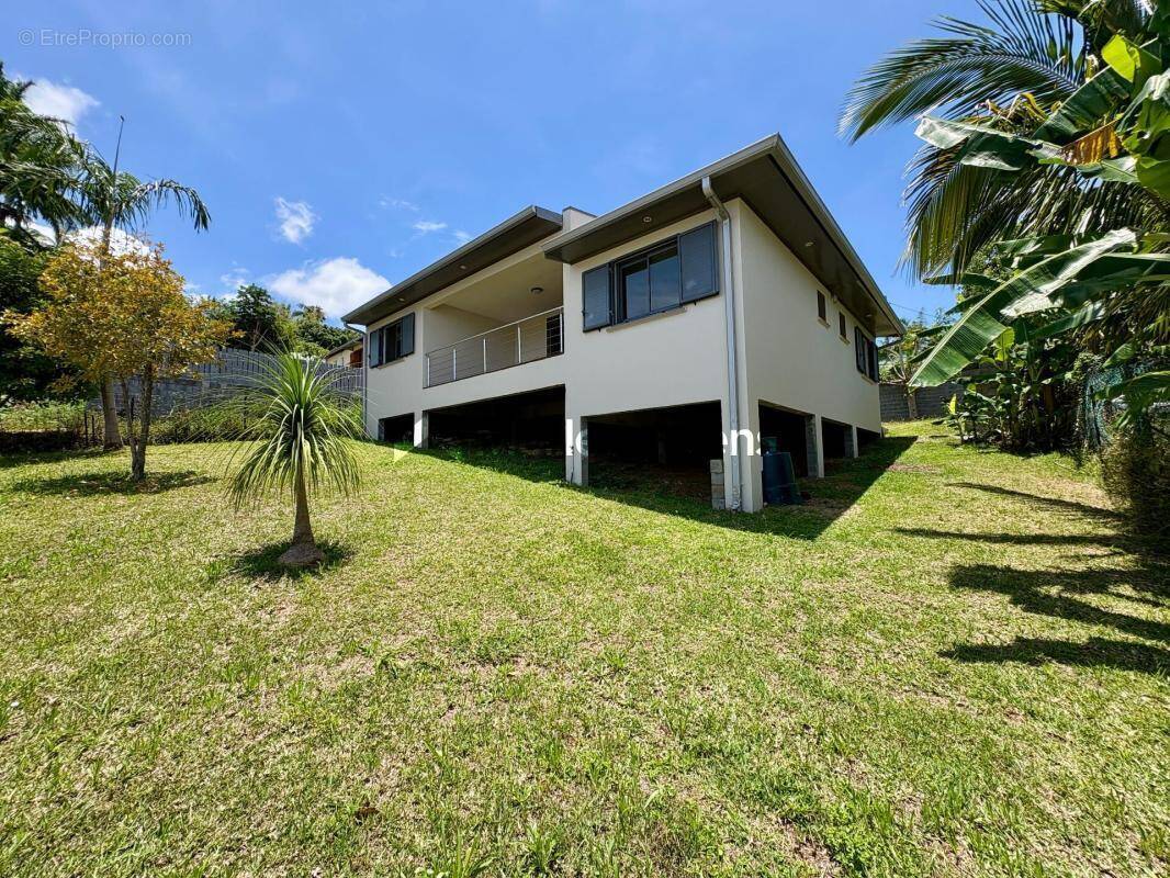 Maison à SAINT-JOSEPH