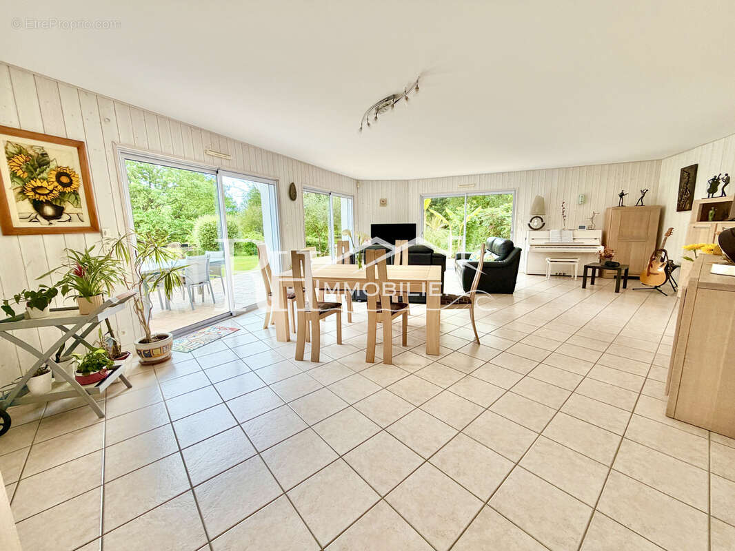 Maison à VAIRE