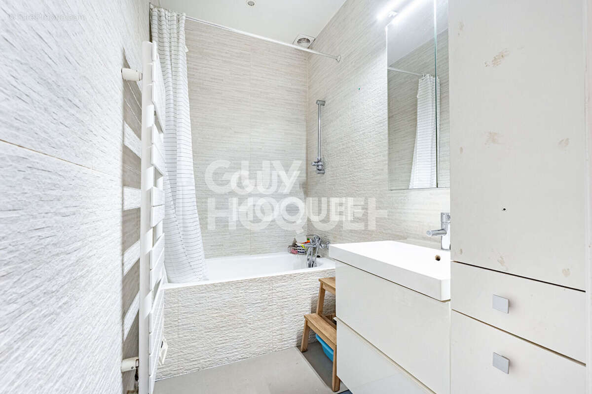 Appartement à ASNIERES-SUR-SEINE