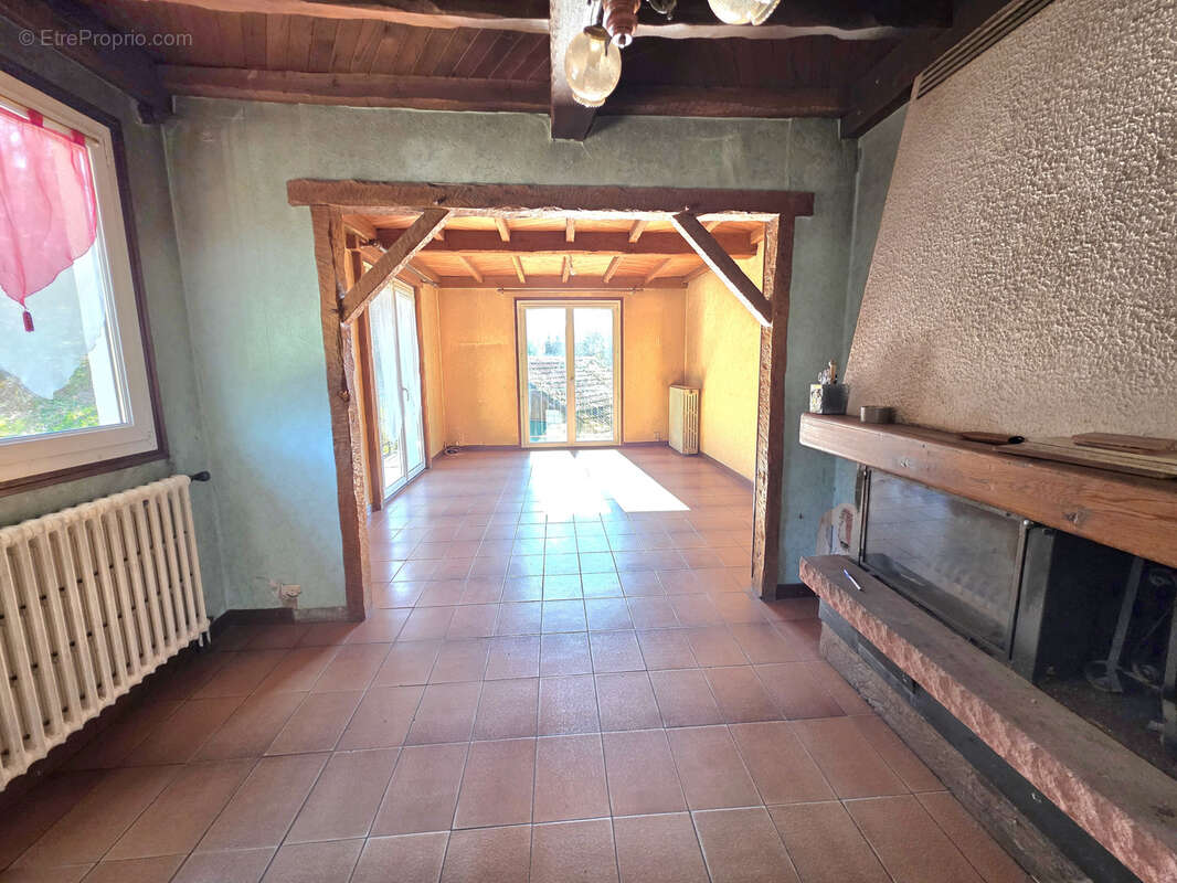 à Saint-Barthélémy (70) Maison 4 chambres 109m2 - photo 4
