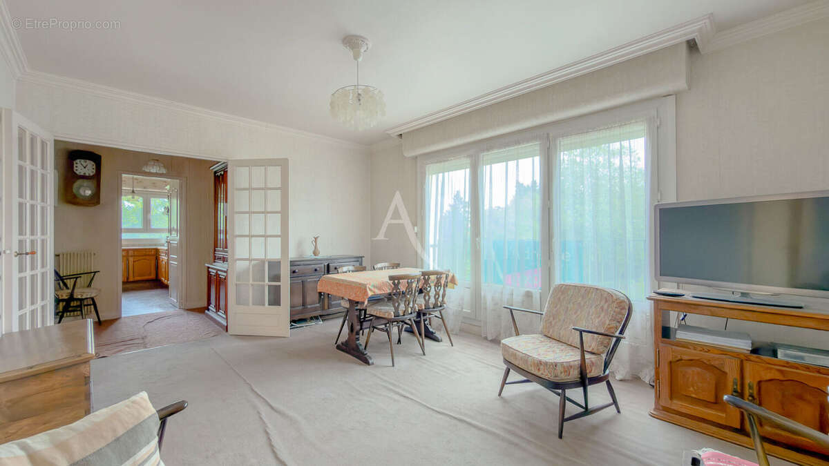 Appartement à YERRES