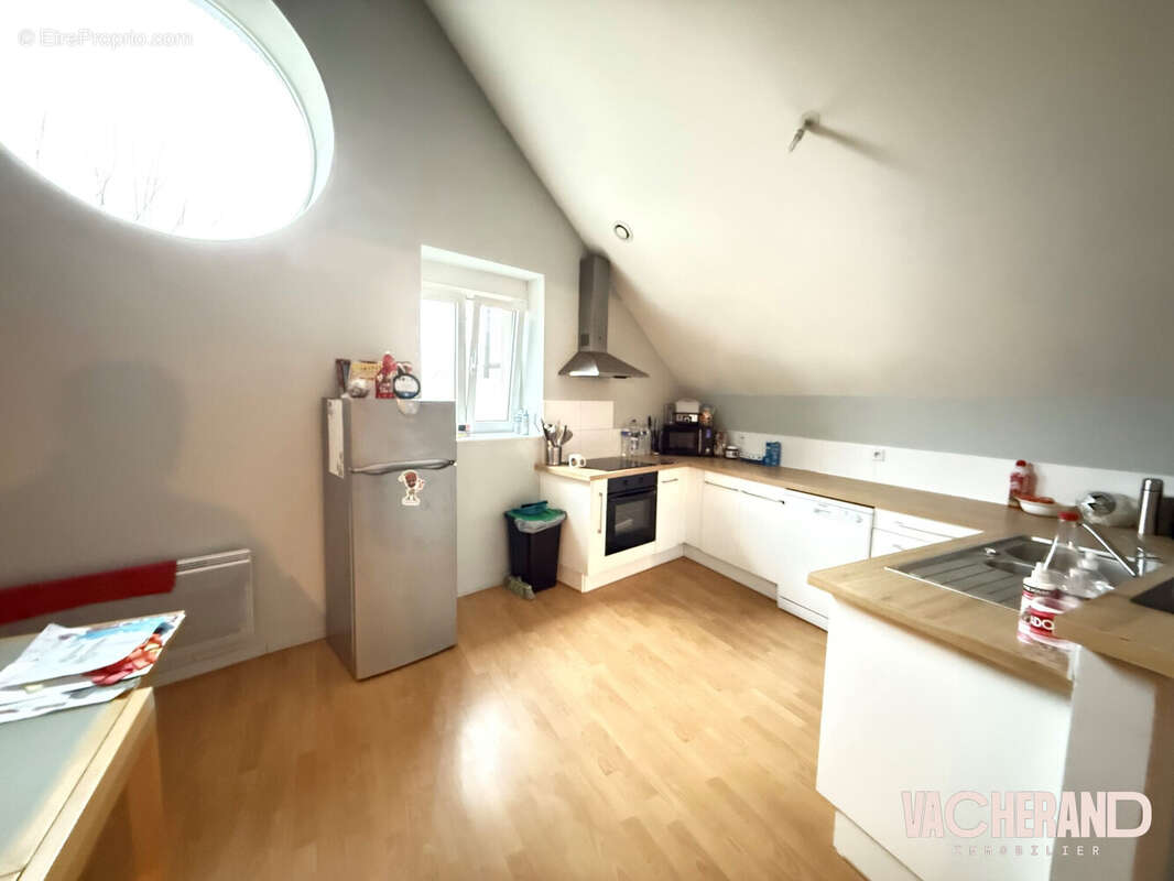 Appartement à FLINES-LEZ-RACHES