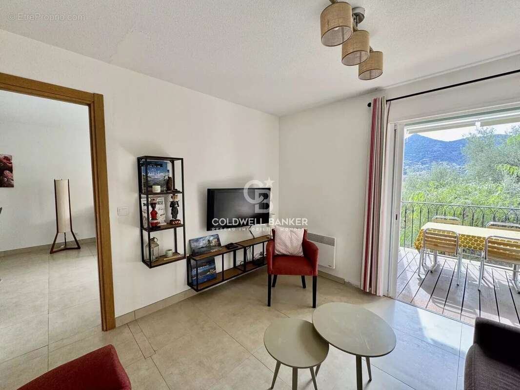 Appartement à L'ILE-ROUSSE