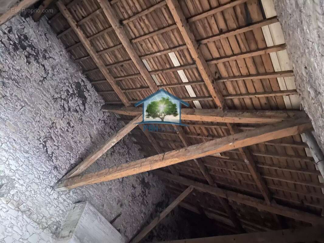 Commerce à DUNIERES