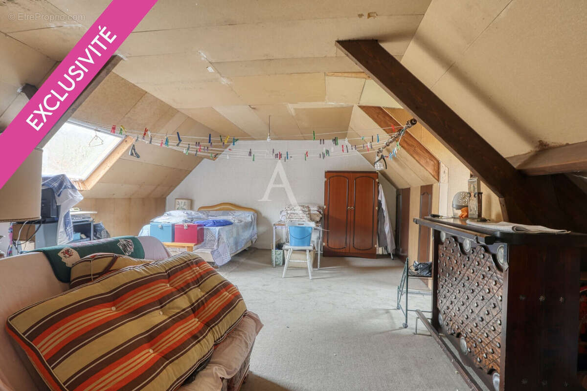 Maison à VAUX-SUR-SEINE