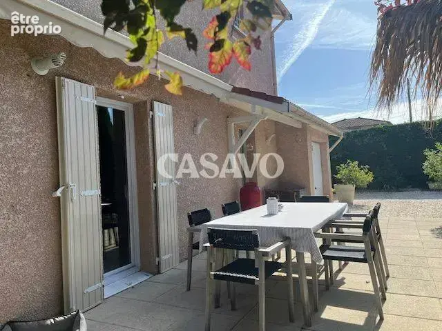 Vente Maison 4 pièces de 112m² - 69150 Décines-Charpieu - photo 9