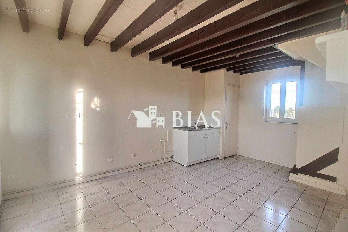 Appartement à BOURG-ACHARD