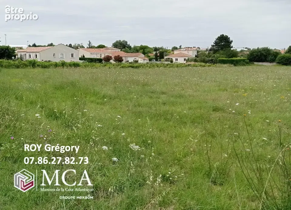 Terrain 597 m² à Meschers-Sur-Gironde  - photo 1