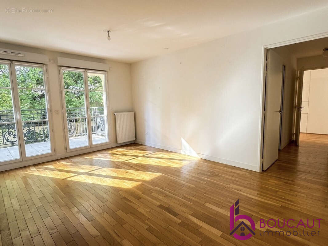 Appartement à LE PLESSIS-ROBINSON