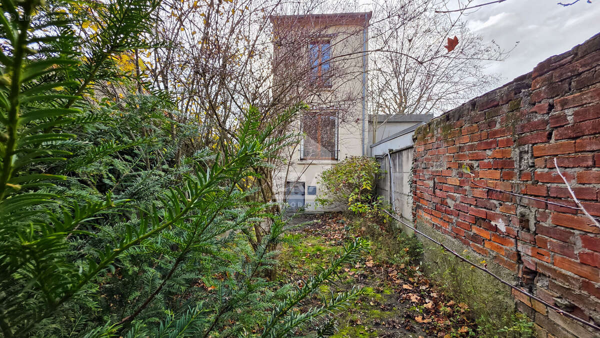 Maison à MONTREUIL
