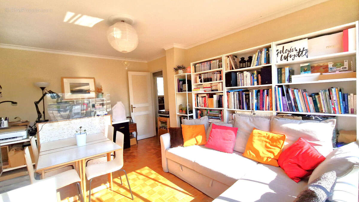 Appartement à CHOISY-LE-ROI