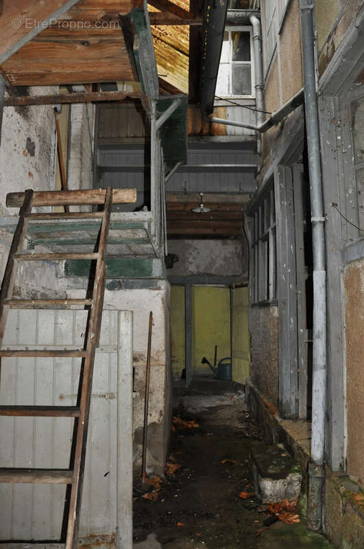 Maison à JALIGNY-SUR-BESBRE