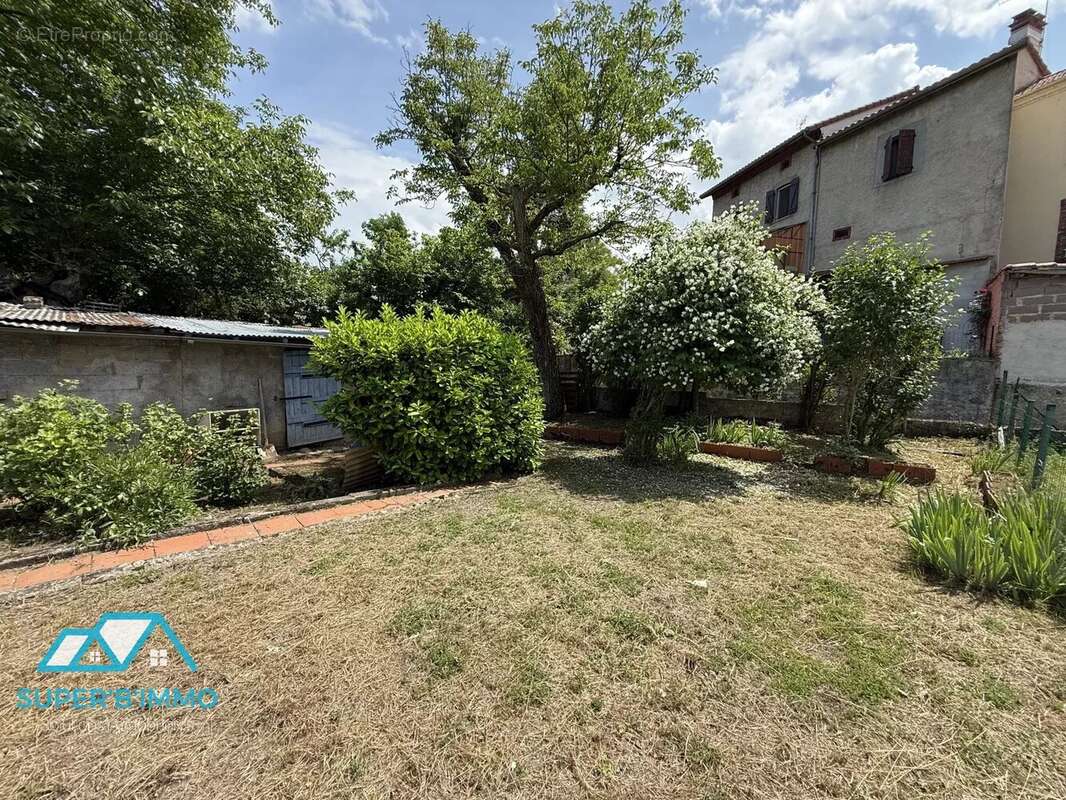 Maison à BOURNONCLE-SAINT-PIERRE