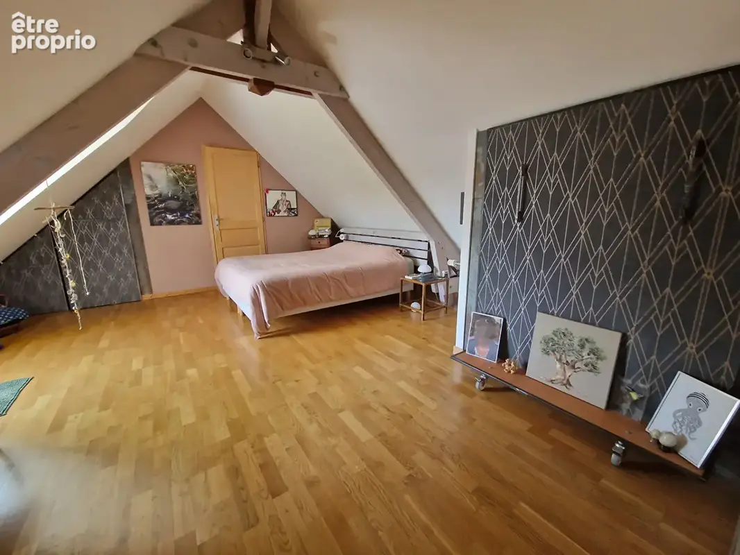 Maison à vendre  - A 5 minutes de St-Romain - 156 m² - 4 chambres + gîte - grand terrain - photo 7