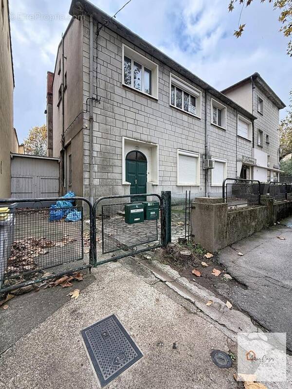 Photo 1 - Appartement à LAMALOU-LES-BAINS