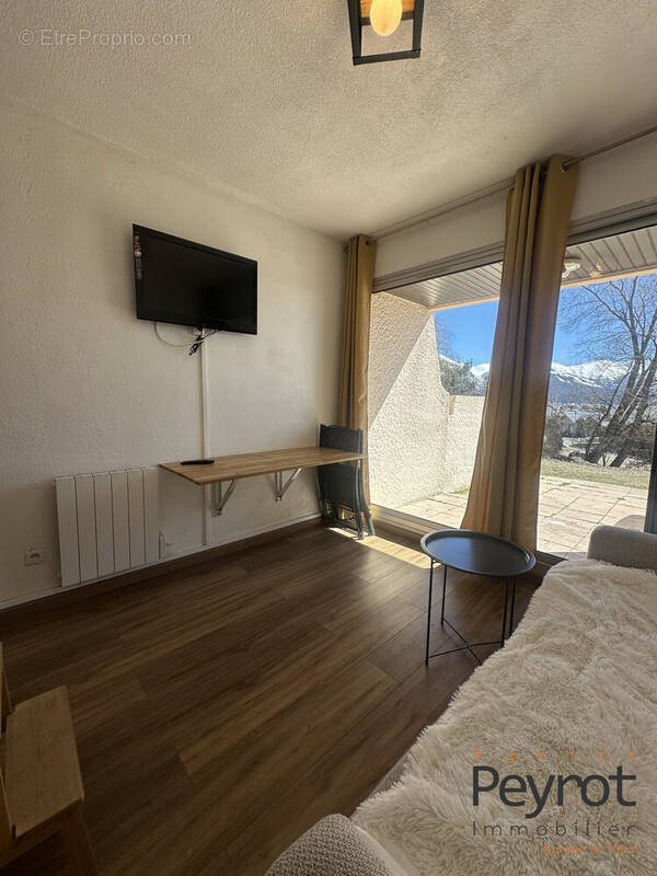 Appartement à FONT-ROMEU-ODEILLO-VIA