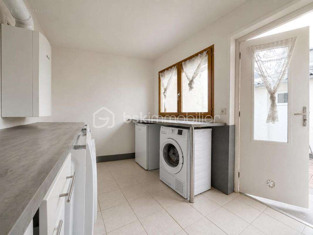 Maison à SENS