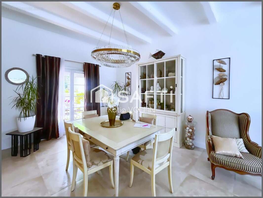 Photo 3 - Maison à CARNOUX-EN-PROVENCE