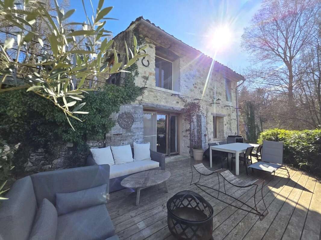 Maison à RUSTREL