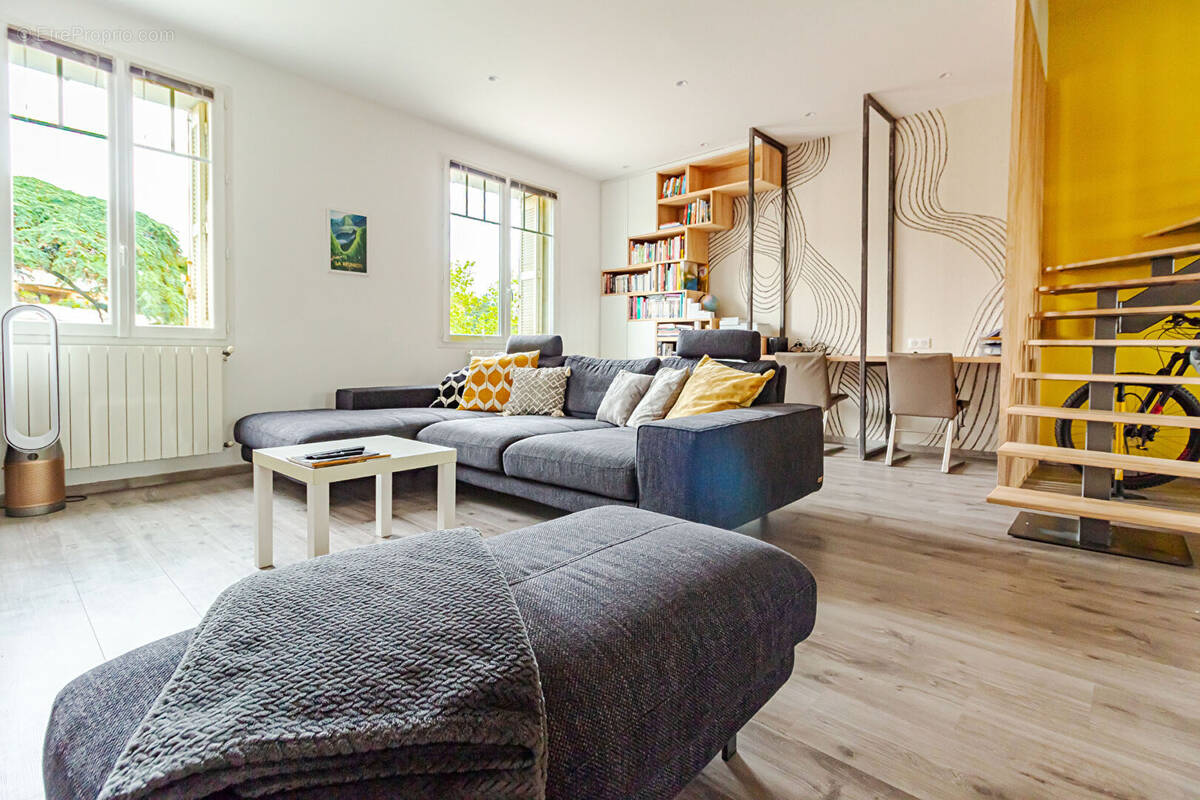 Appartement à AIX-EN-PROVENCE