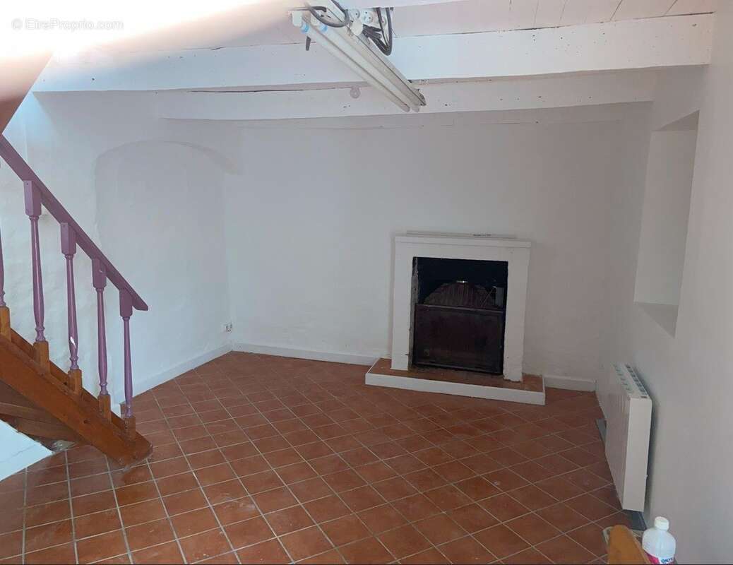 Maison à PLOUGUERNEVEL