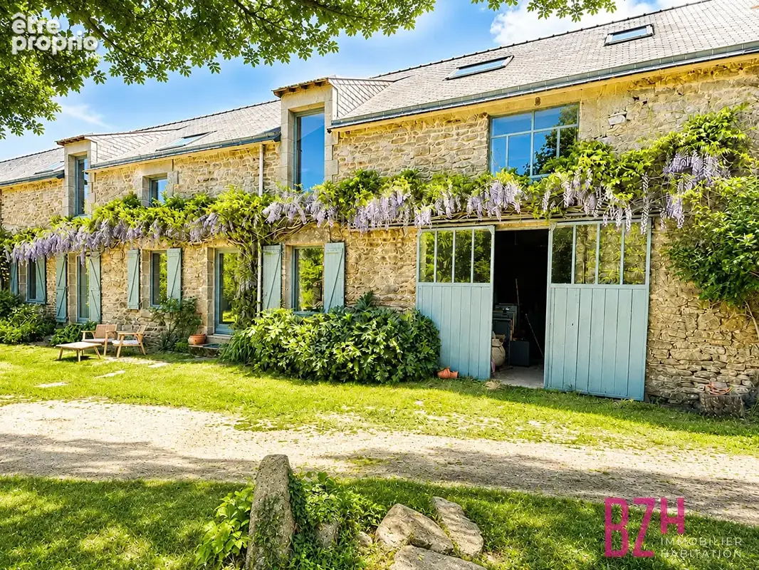 Maison de charme en pierre 7 pièces avec dépendance -atelier- four a pains et puits - photo 1