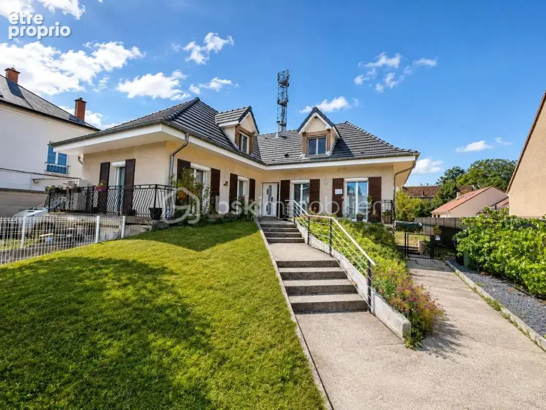 Maison à MOURMELON-LE-GRAND