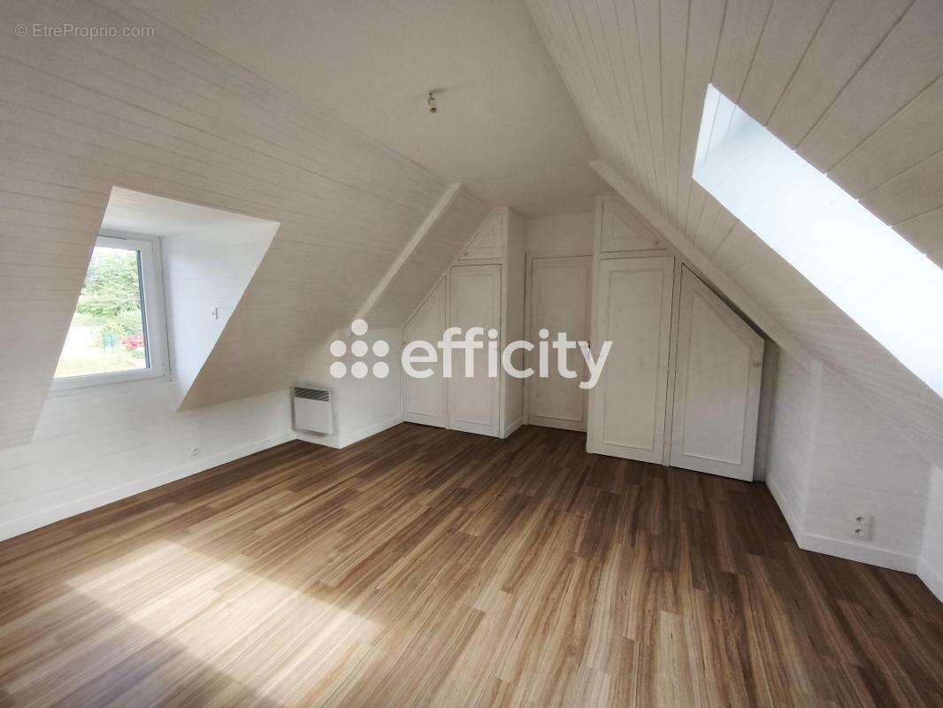 Maison 156 m² à Pleslin-Trigavou  - photo 25
