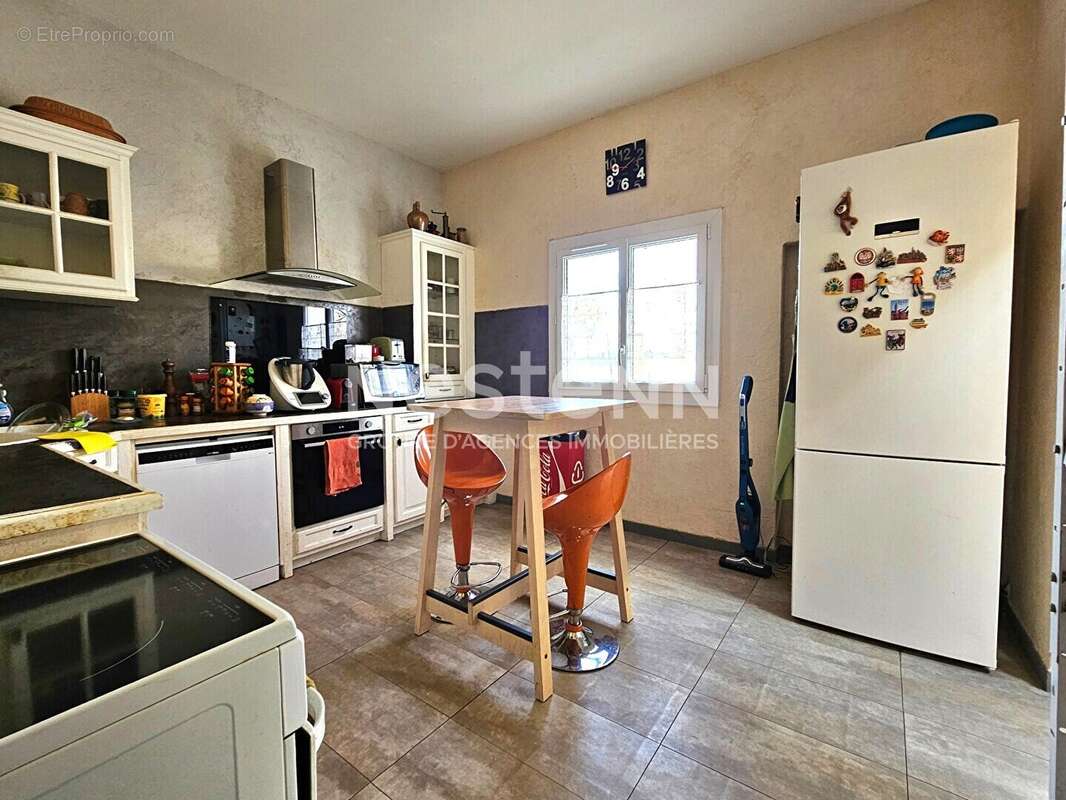 Maison à LA CRAU