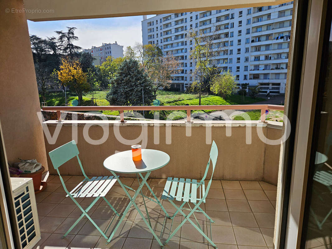 Appartement à LYON-8E