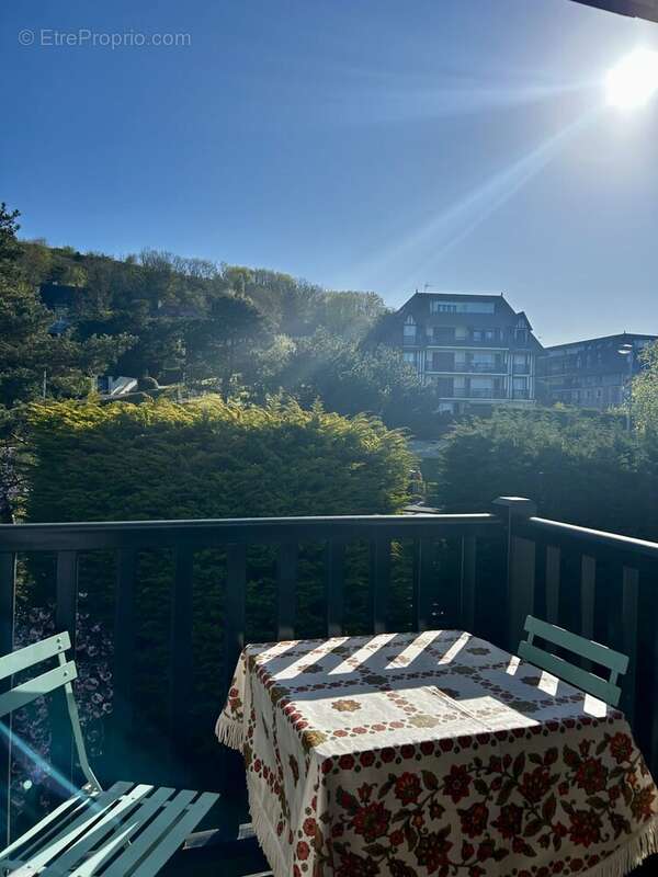 Appartement à BLONVILLE-SUR-MER