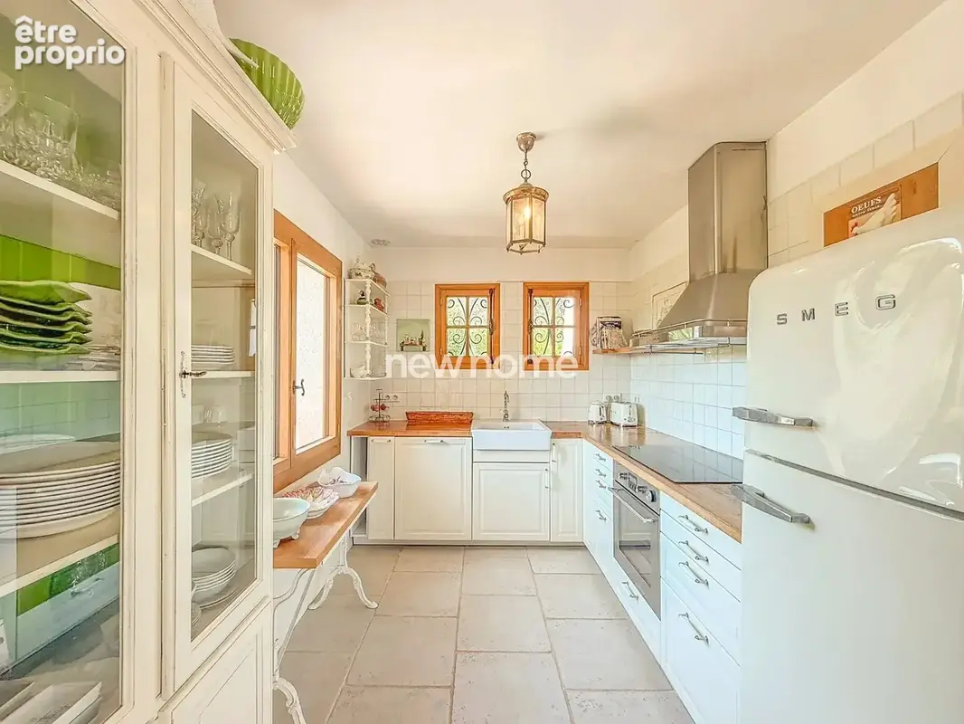 Élégante Villa Provençale avec Vue Mer - photo 8