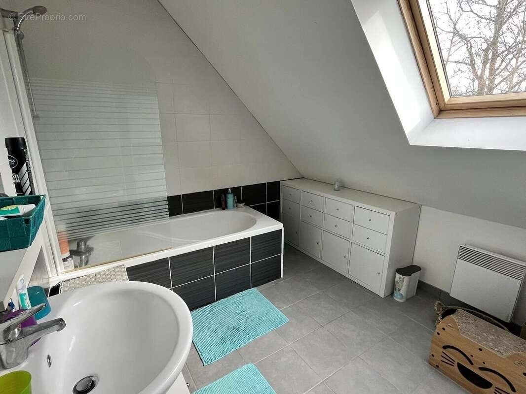 Maison à PLOUER-SUR-RANCE