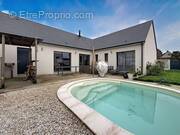 Maison à CHARENTILLY