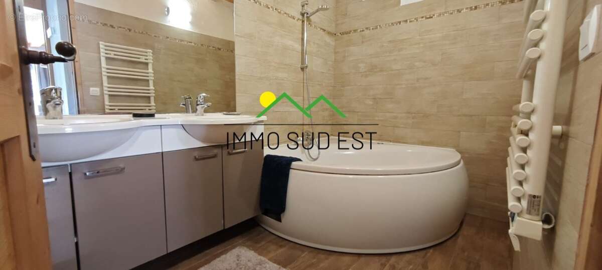 Maison à BOURG-SAINT-MAURICE