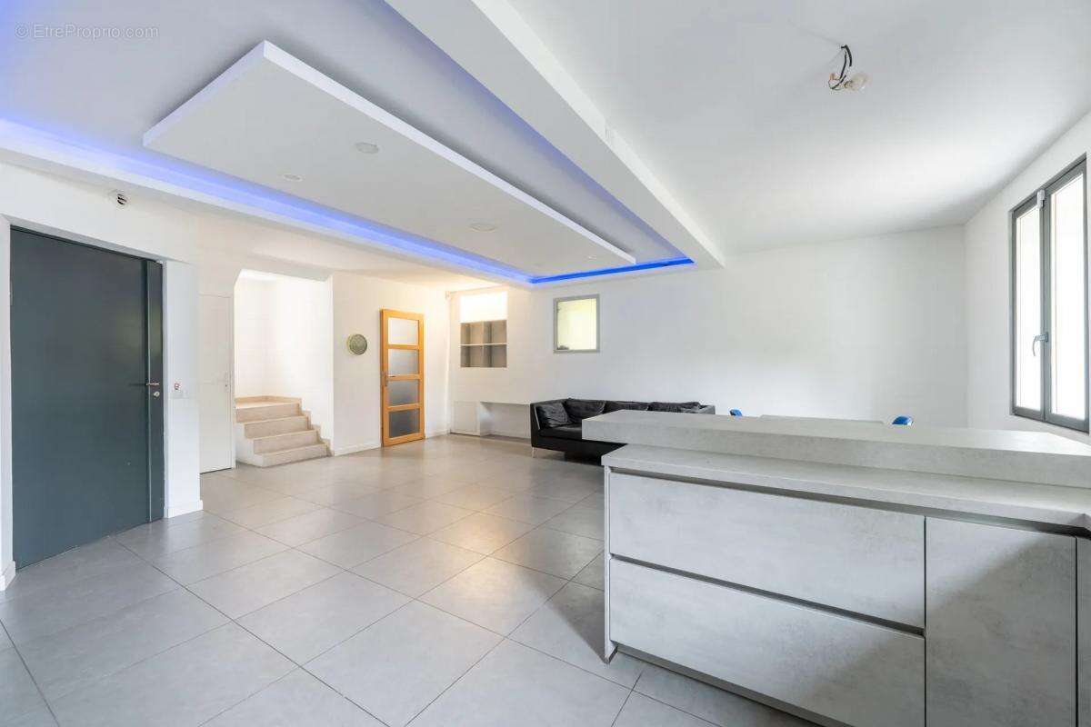 Maison à SAINT-BRICE-SOUS-FORET