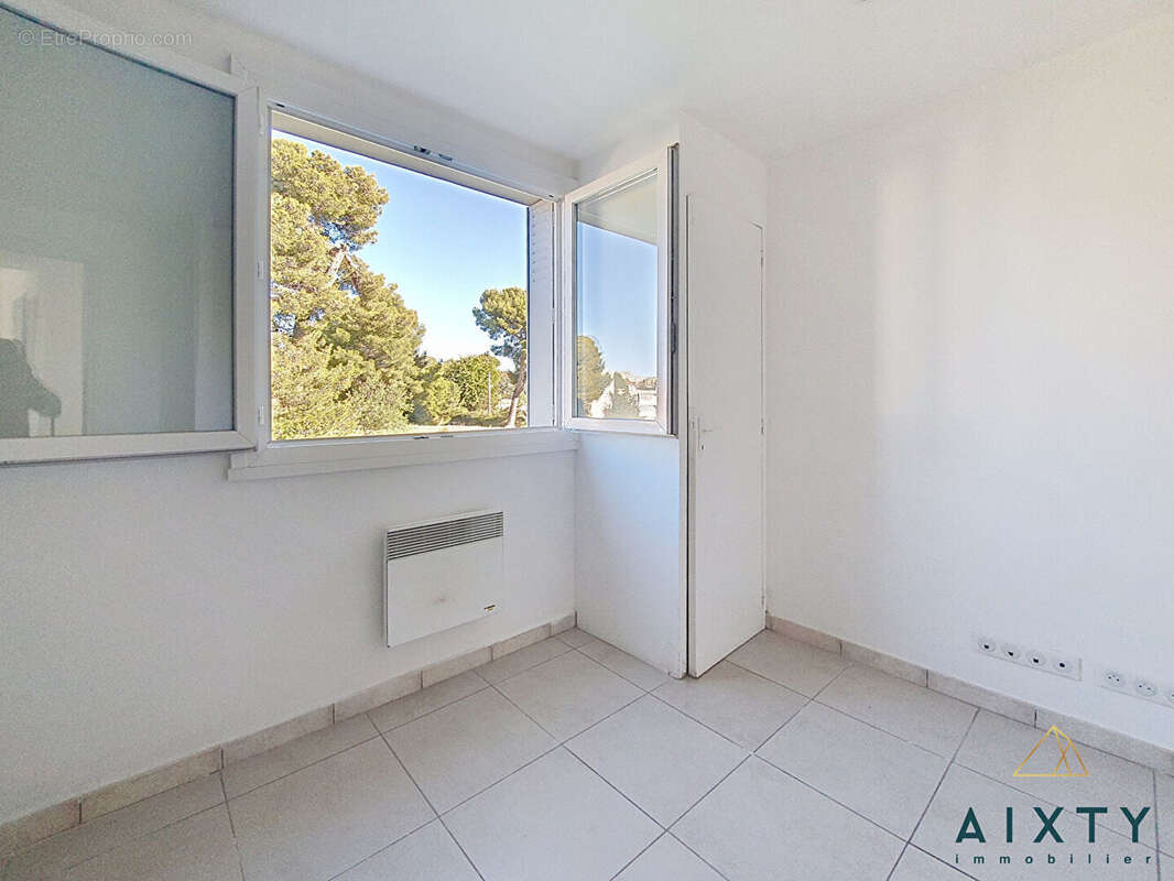 Appartement à MARSEILLE-13E