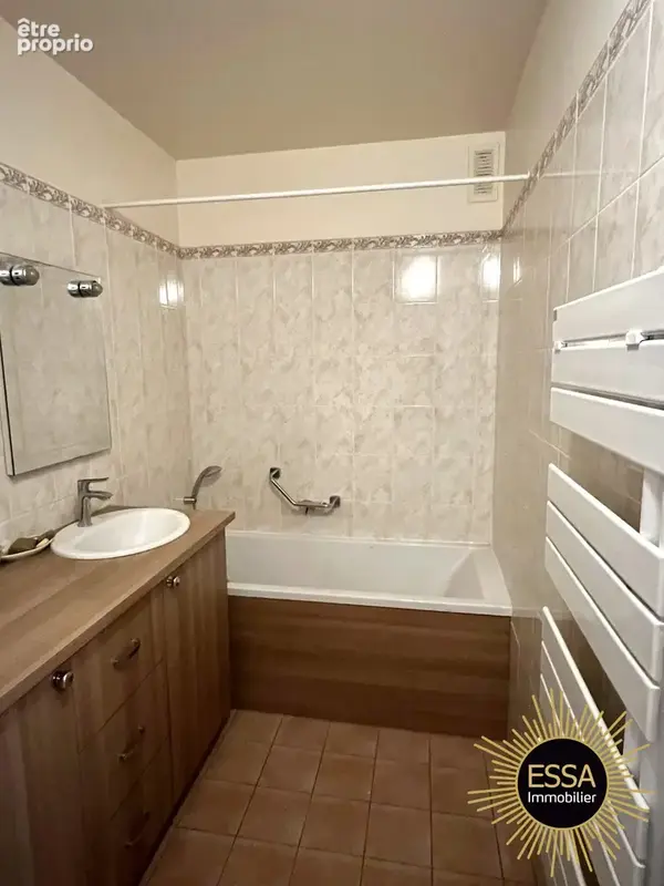 Appartement 3 pièces 65 m² à vendre à Rocquencourt (78150) - photo 8