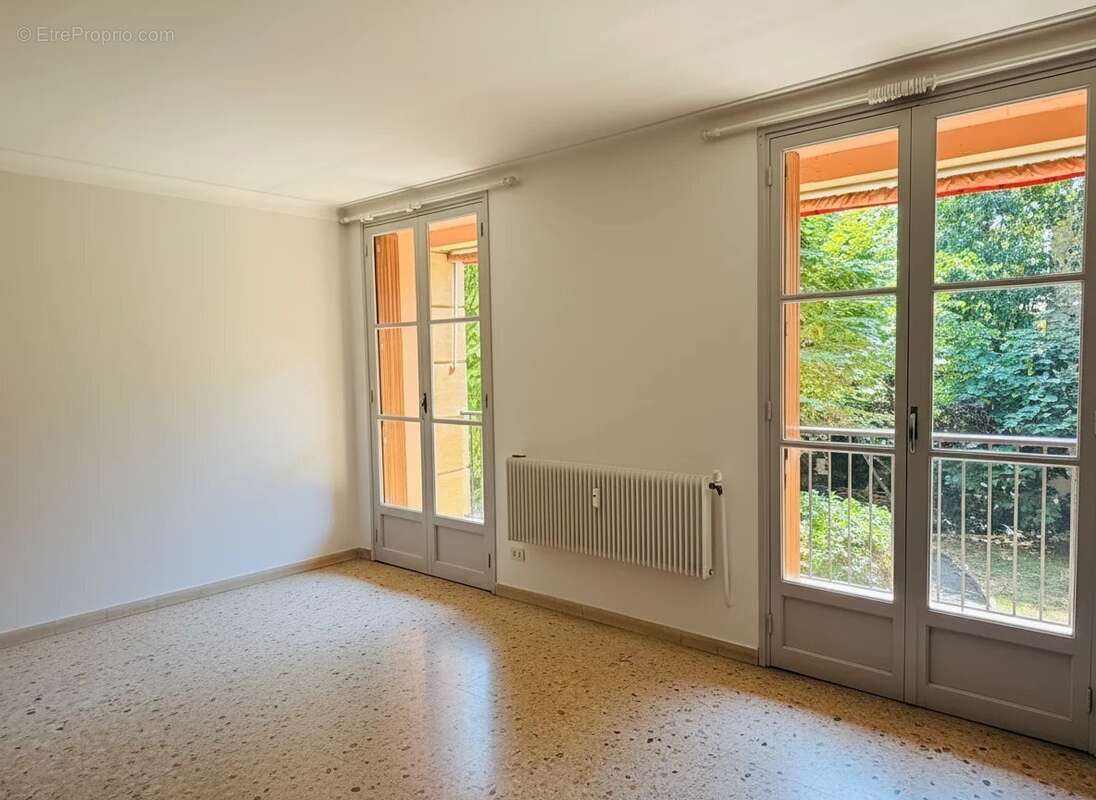 Aix-en-provence – centre-ville – à 200 mètres de la rotonde - photo 2
